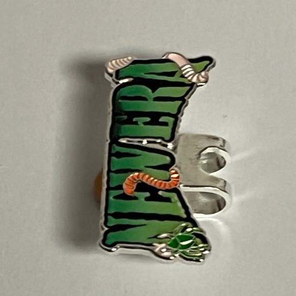 New Era Blip Hat Pin Pins Hats Bag Fitted Brim Clip Spell Out Silver Green Bugs - Picture 5 of 8